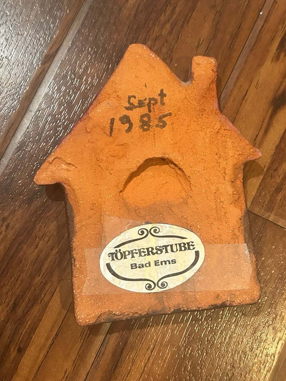 Vintage 1985 Töpferstube Bad Ems German Half-Timbered House Ceramic Wall Plaque - Picture 8 of 8